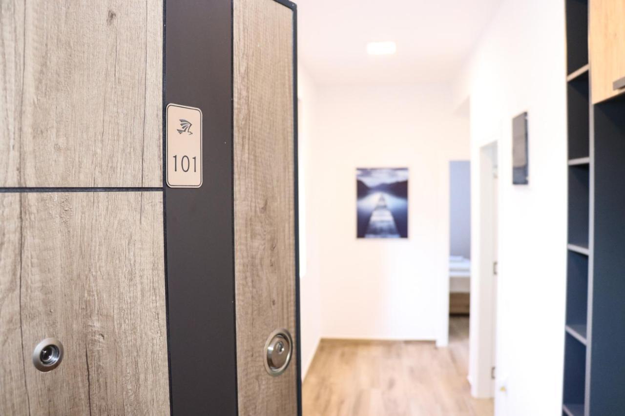 Eagles Apartments & Suites Улцин Екстериор снимка