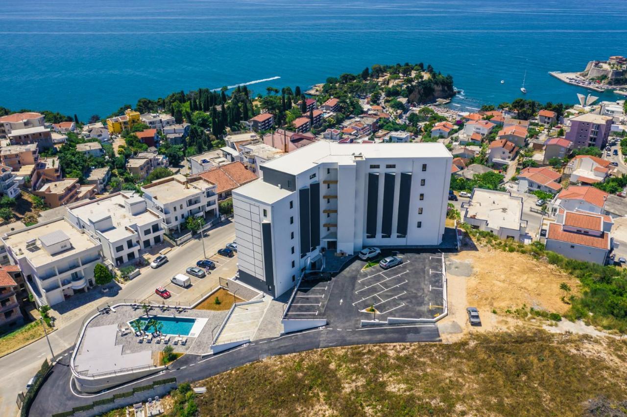 Eagles Apartments & Suites Улцин Екстериор снимка