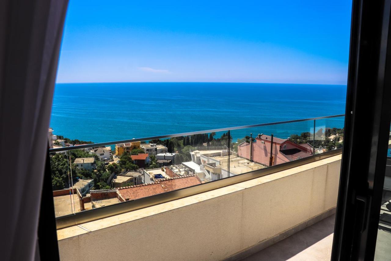 Eagles Apartments & Suites Улцин Екстериор снимка