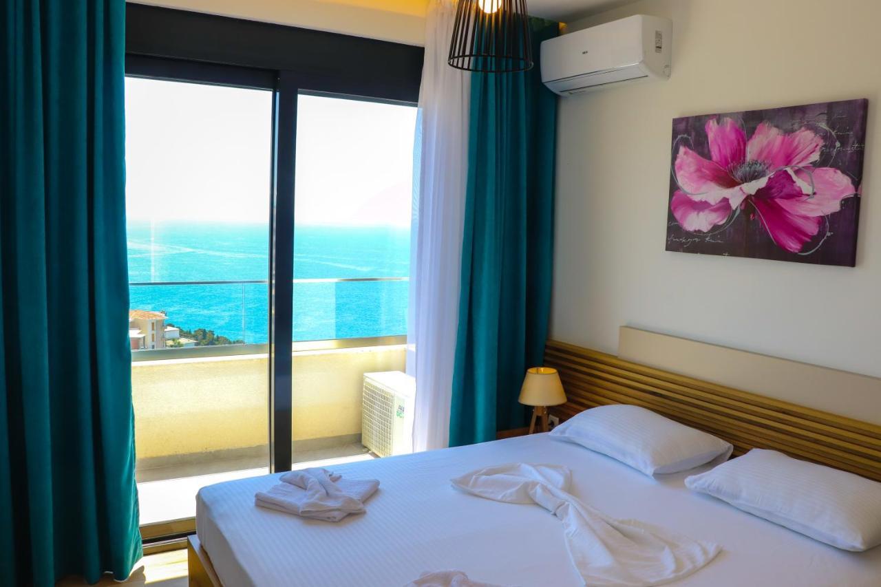 Eagles Apartments & Suites Улцин Екстериор снимка