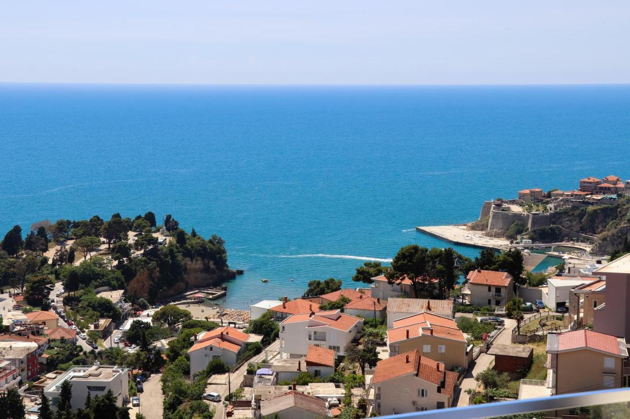 Eagles Apartments & Suites Улцин Екстериор снимка